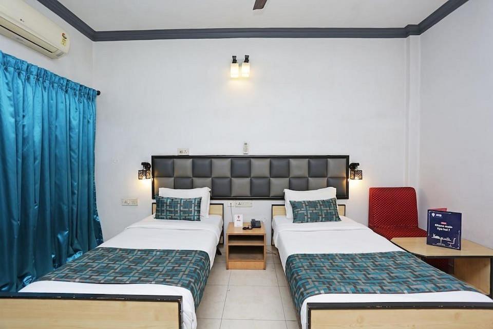 Homely Raj Calcutta Buitenkant foto